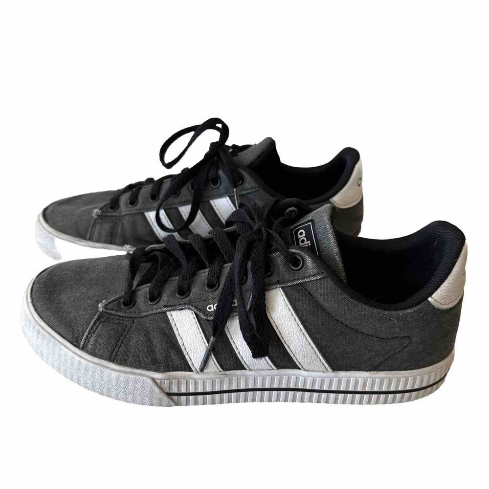 Adidas Daily 3.0 Men's 8.5 Sneaker 753002โ Gray shoe2